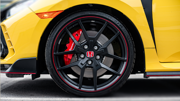 Honda Civic Type R lộ diện tại Việt Nam